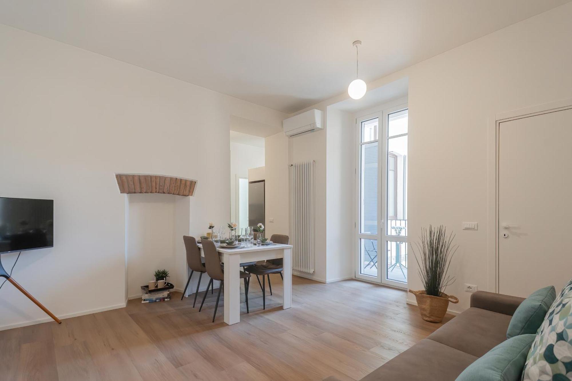 Manaraquattro - Apartament In Como Near The Center With Free Parking - Lake Como Ngoại thất bức ảnh